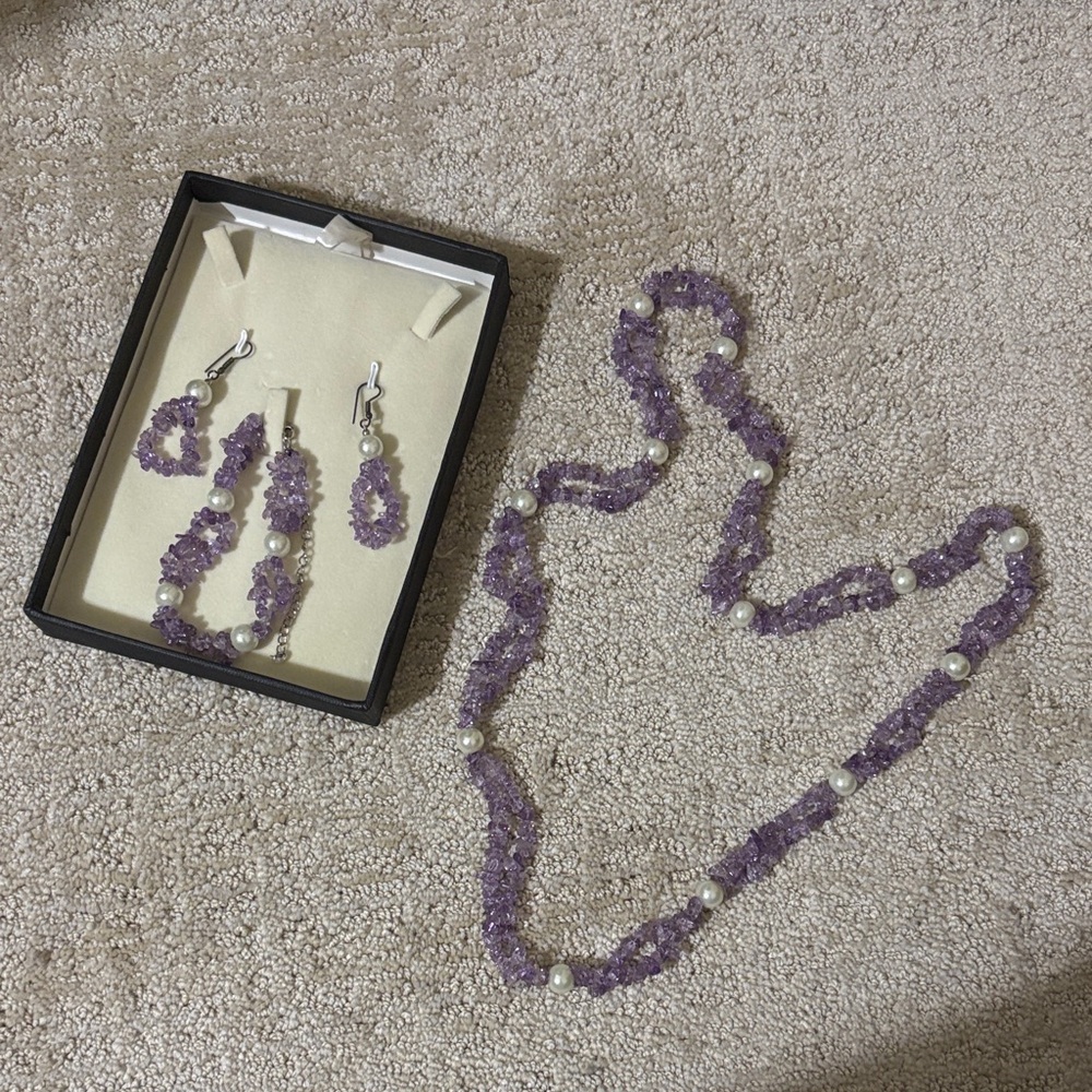 Amethyst Chip & Fresh Water Pearl Necklace Set